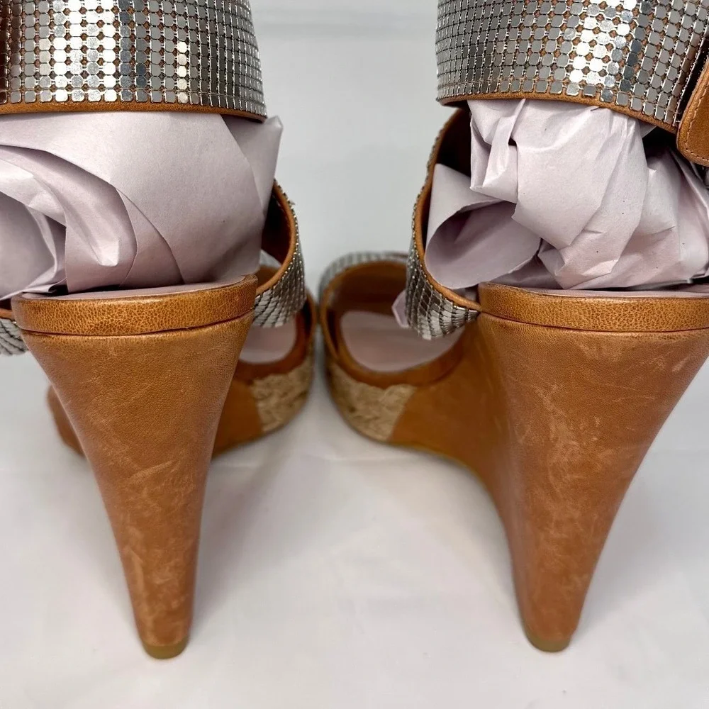 Stuart Weitzman Vintage Tan Leather‎ Silver Chainmail Espadrille Wedge 8M W69188